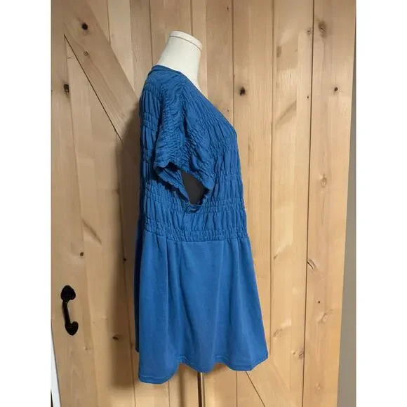 LulaRoe | Kaylin Blue Short Sleeve Smocked Cardigan NWT | Size 2XL (20-22) - Picture 2 of 9